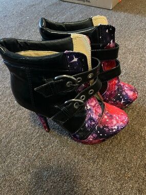 Galaxy Print Platform Ankle Heels - Black and Purple